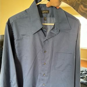Arrow men’s dress shirt